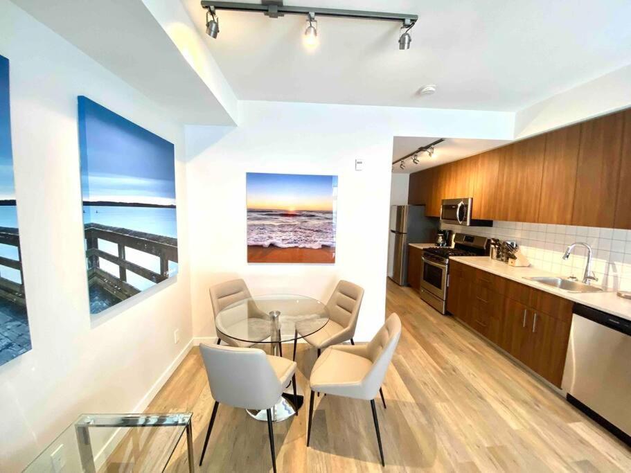 Perfect Brand New Condo Downtown Sidney Bagian luar foto
